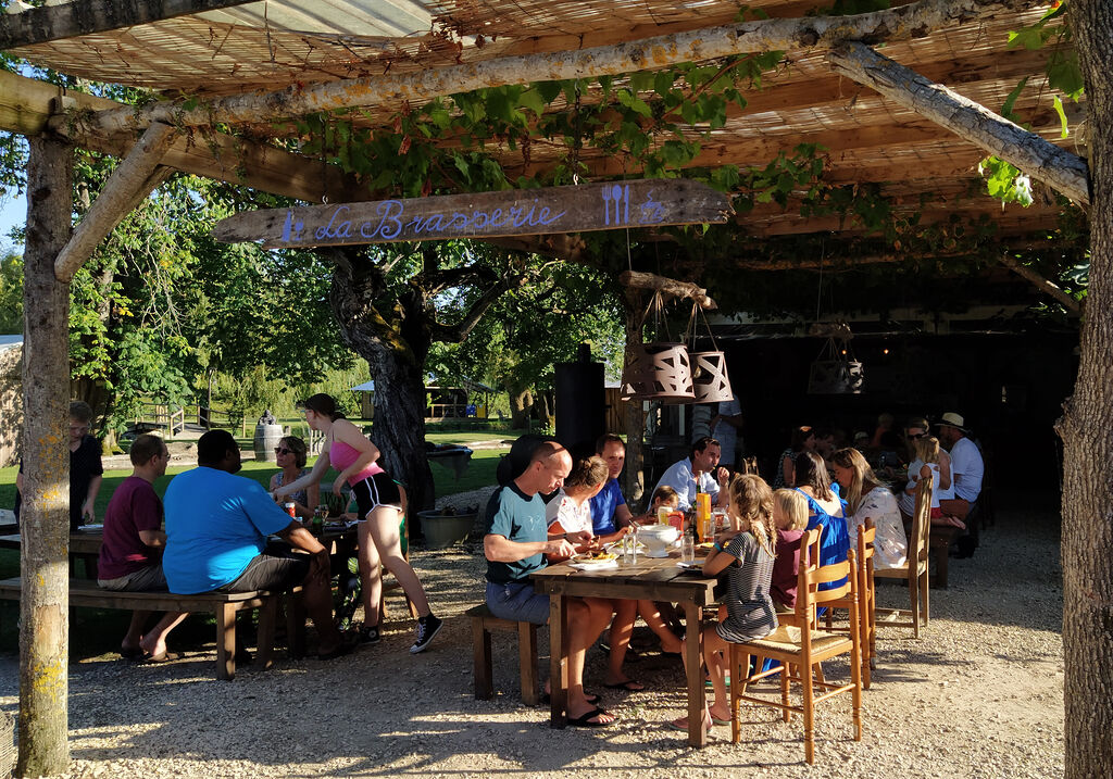 6 Domaine Ramonjavel collage vakantie frankrijk